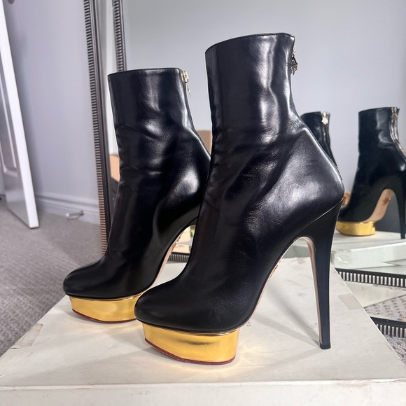 Charlotte Olympia Lucinda Boots size 40 - Picture 4 of 11